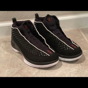 Air Jordan XV Retro SE